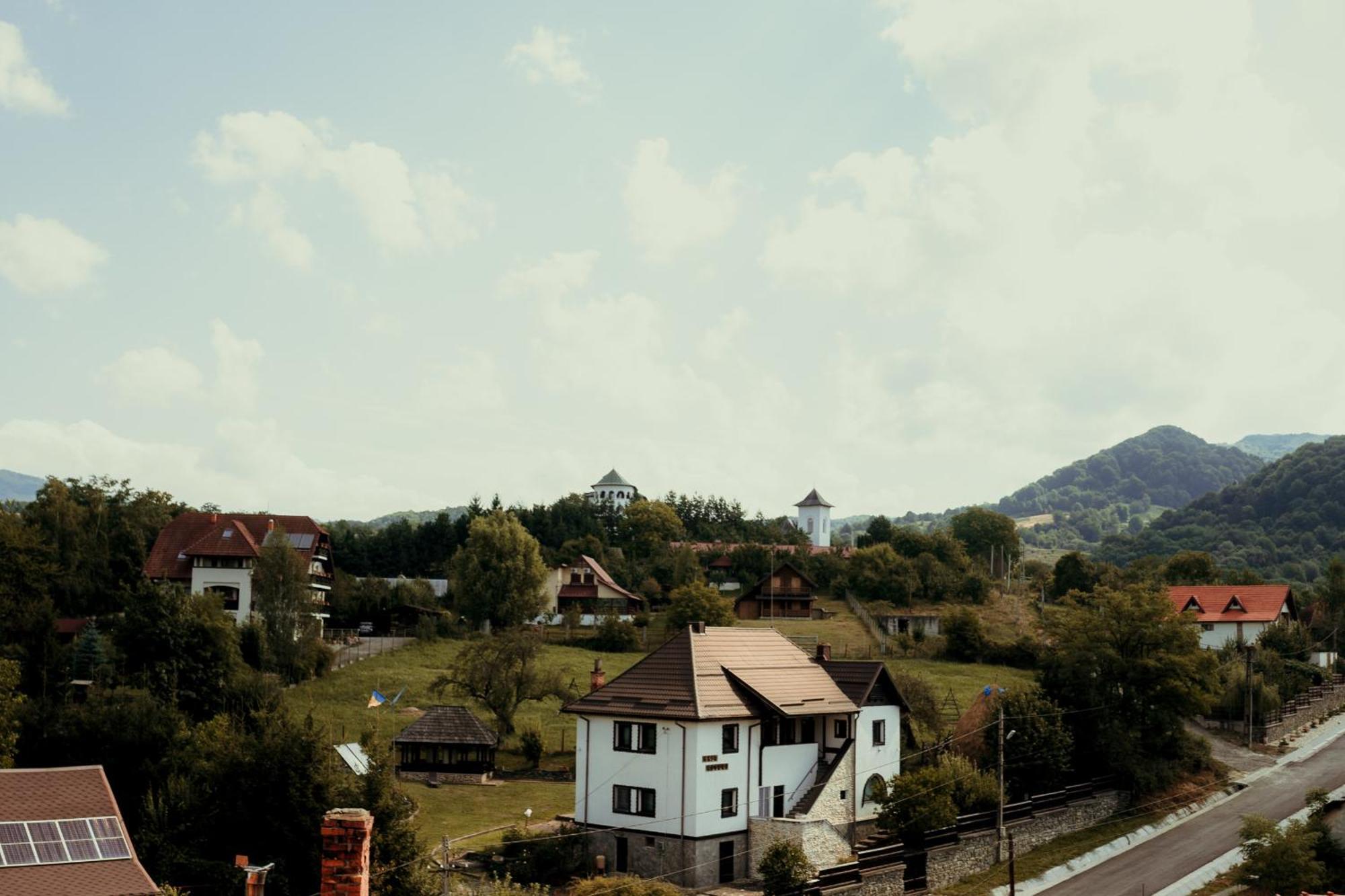 Hotel Turnul Maresalului Corbeni Zewnętrze zdjęcie